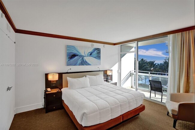 Building Photo - 6801 Collins Ave