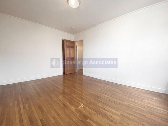 Floorplan - 183 Pinehurst Avenue