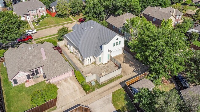 Building Photo - 7008 Caldwell Ln