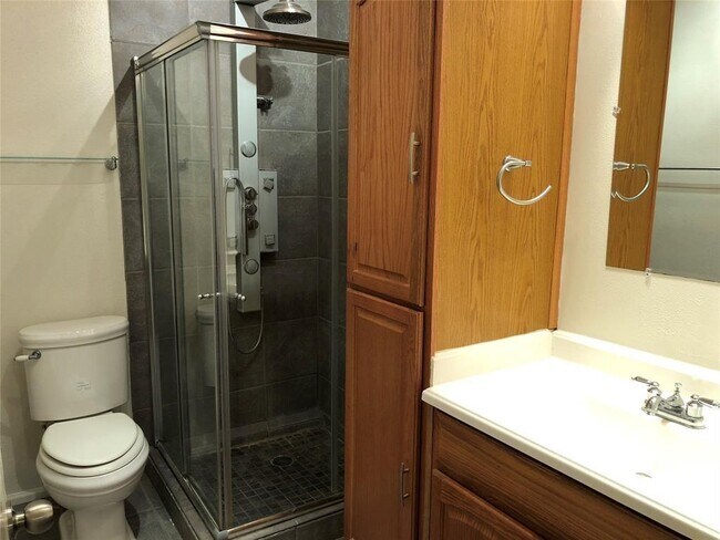 Building Photo - 2211 S Braeswood Blvd