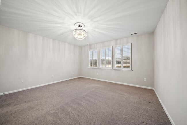 Building Photo - 2116 Curry Mdw Wy