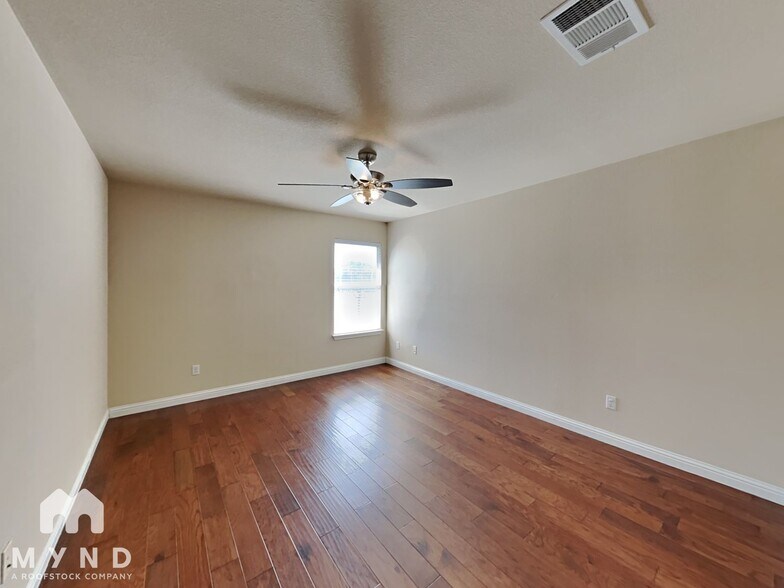 Building Photo - 713 Wood Mesa Ct