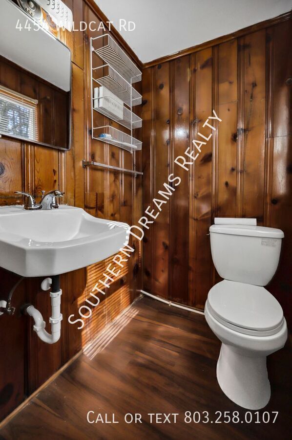 Building Photo - 4454 Wildcat Rd