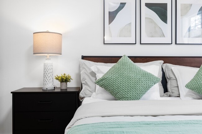 Building Photo - 15126 Forest Lodge Dr