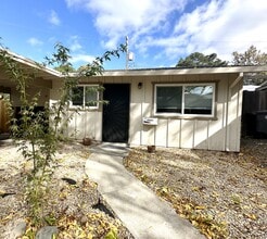Building Photo - 7339 Starward Dr