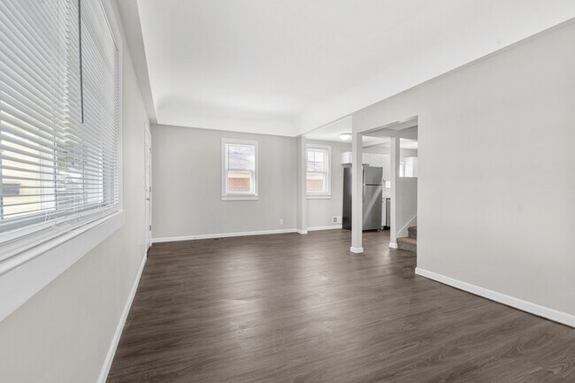 Building Photo - 1312 Pagel Ave