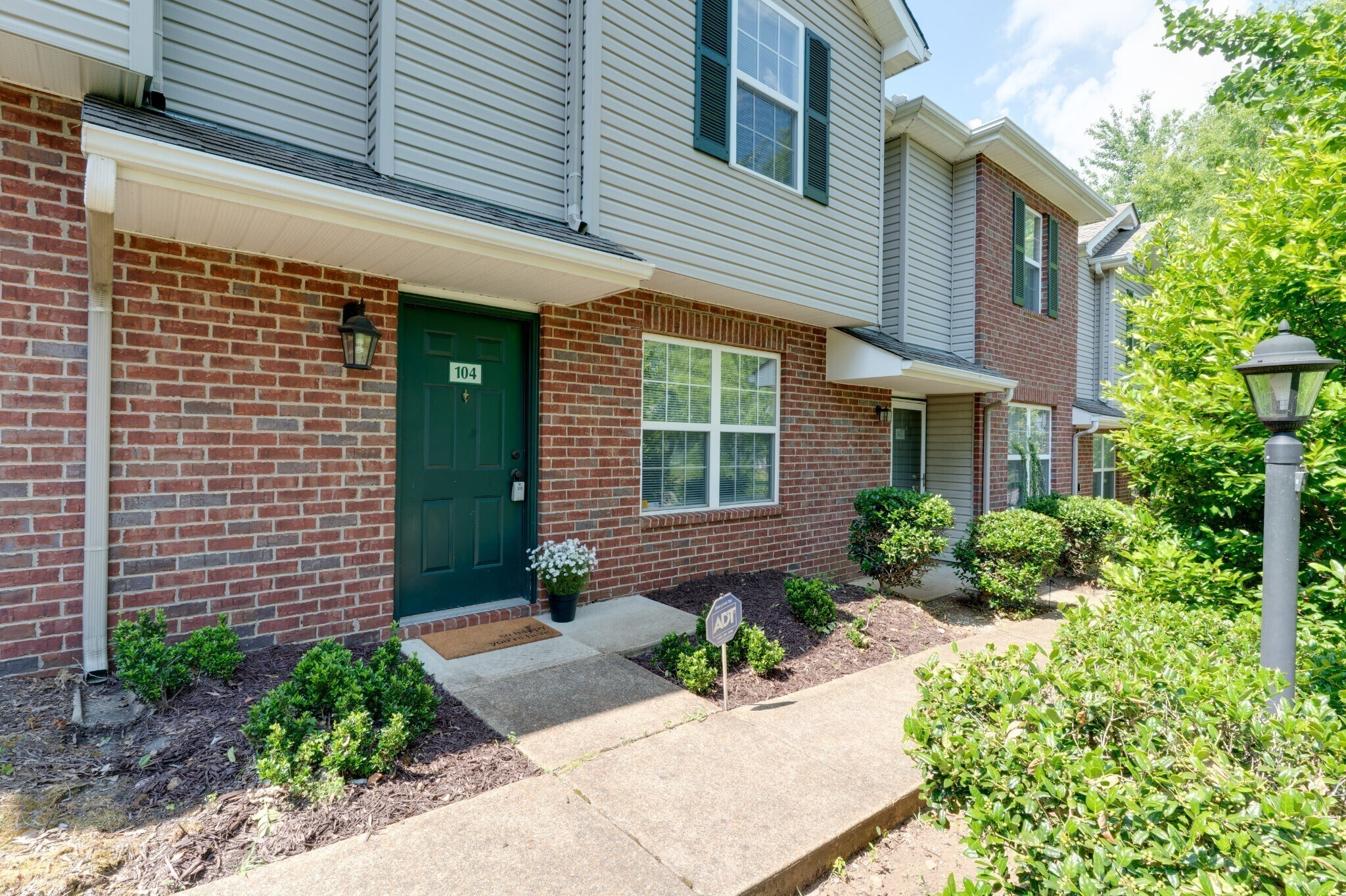 Building Photo - 104 Waterview Dr