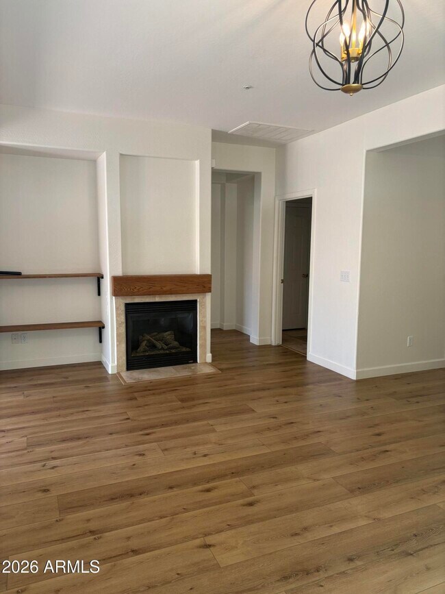 Building Photo - 670 Brindle Dr