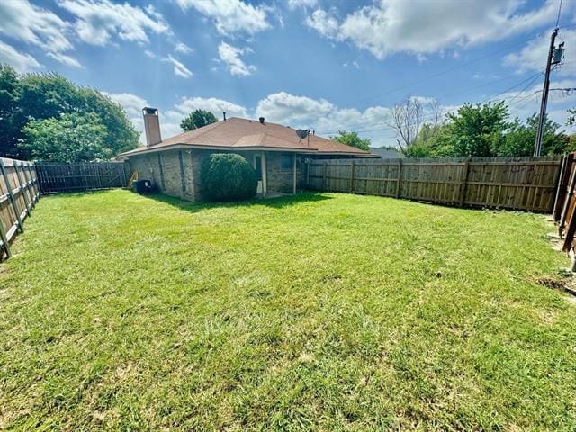 Building Photo - 539 Canary Ln