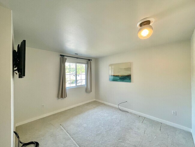 Building Photo - Great Home for rent