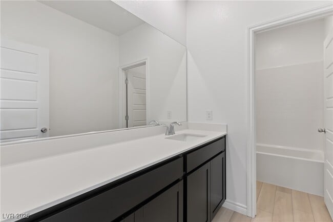 Building Photo - 2502 Vittora Pointe St
