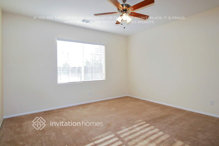 Building Photo - 27191 Golden Field Ct