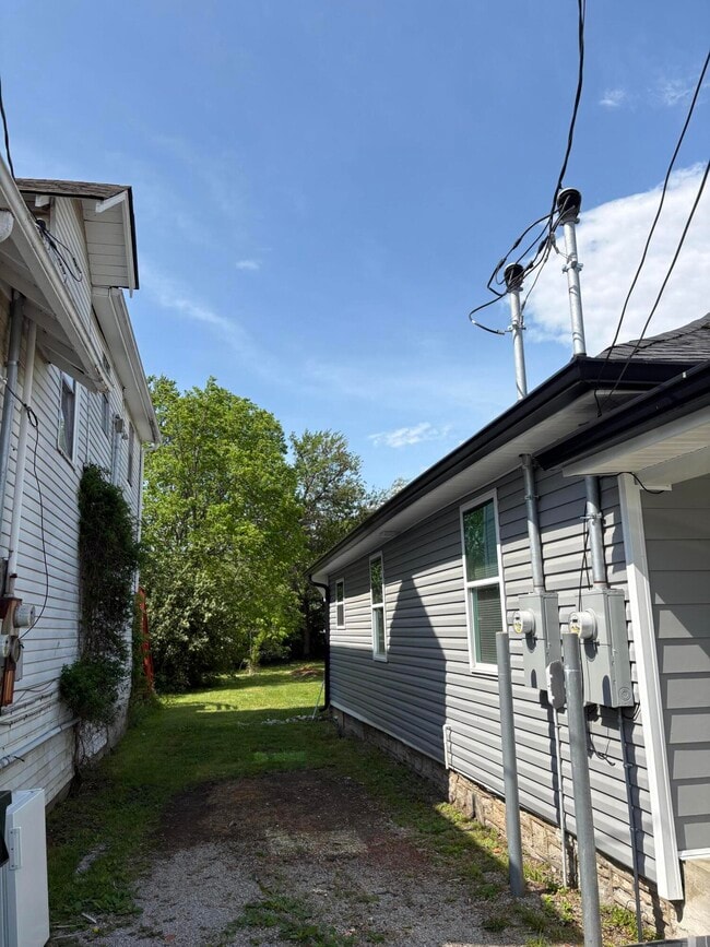 Building Photo - 936 Liberty Rd