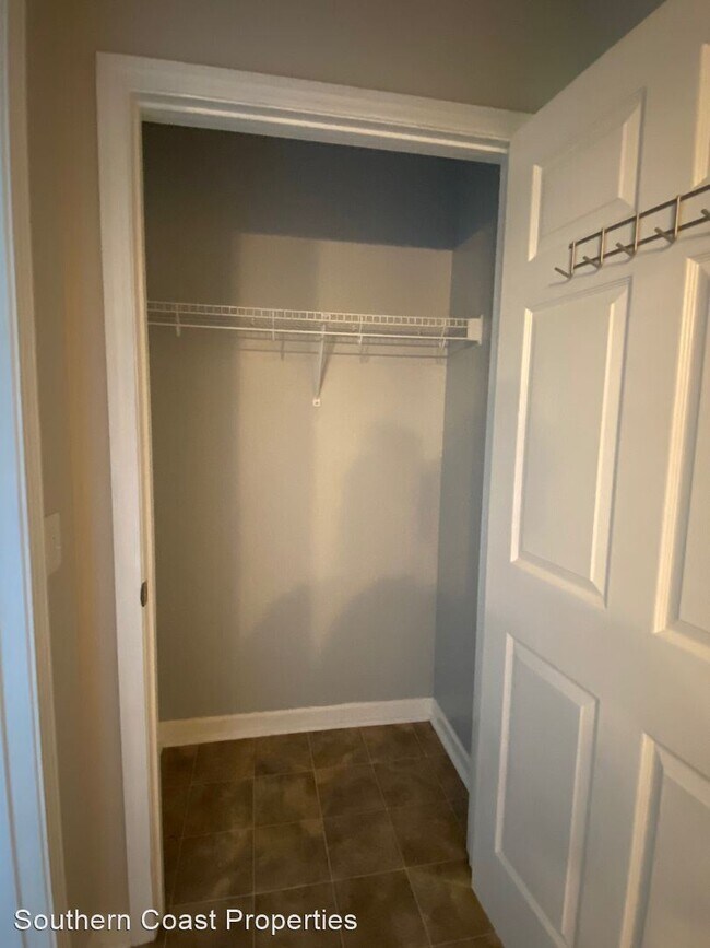 Building Photo - 3 br, 2 bath House - 10 Montero Drive