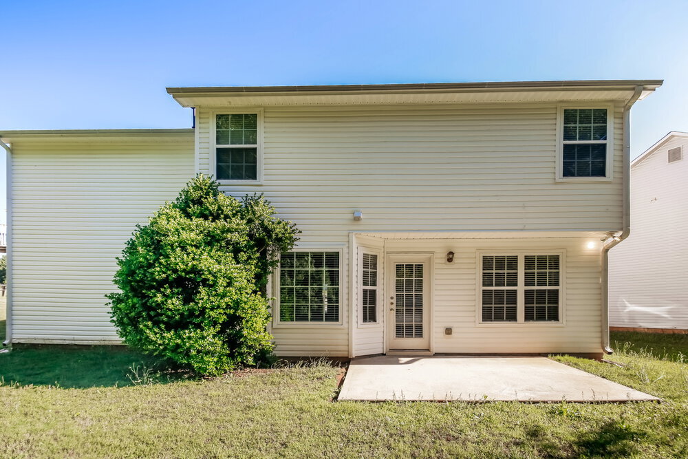 Building Photo - 1405 Buckingham Pl