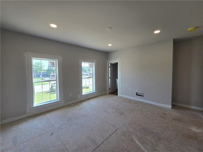 Building Photo - 206 Oliver Wy