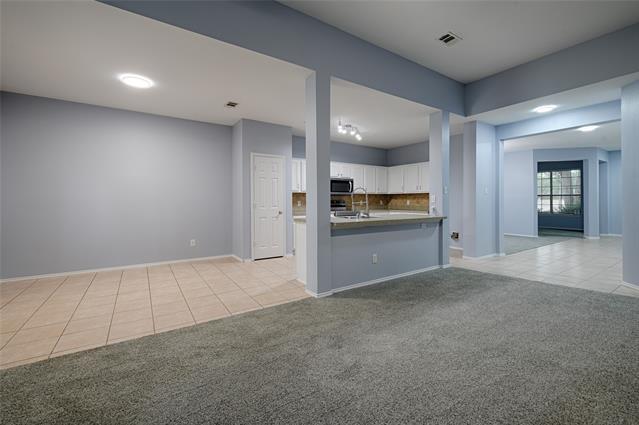 Building Photo - 502 Hickory Ln