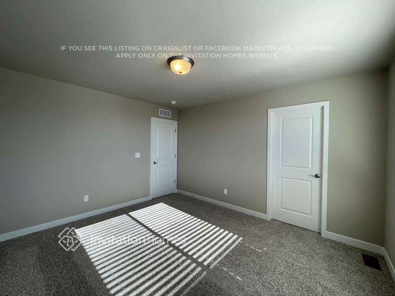 Building Photo - 13553 Arriba Dr