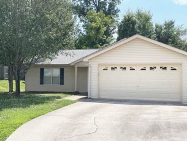 Building Photo - Powell/Anderson County 37849 - 3 bedroom, ...