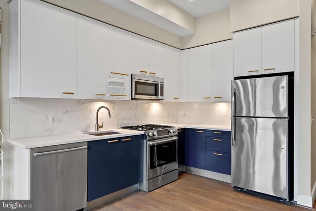 Building Photo - 525 Water St SW