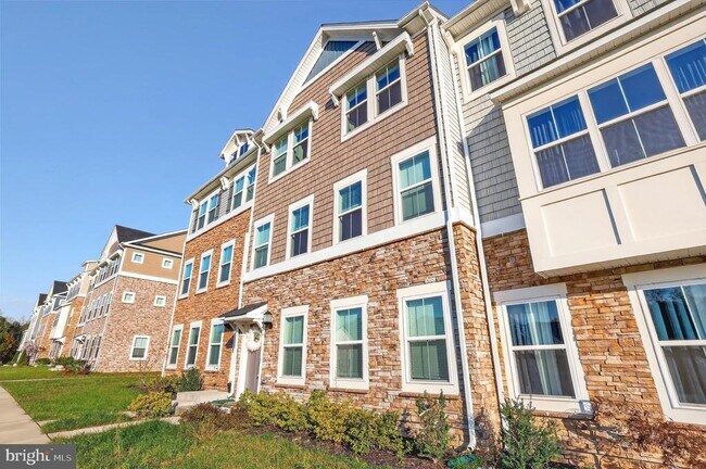 Building Photo - 4121 Hatley Pl