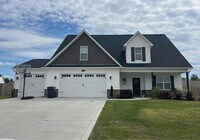 Building Photo - 5220 Thruway Rd