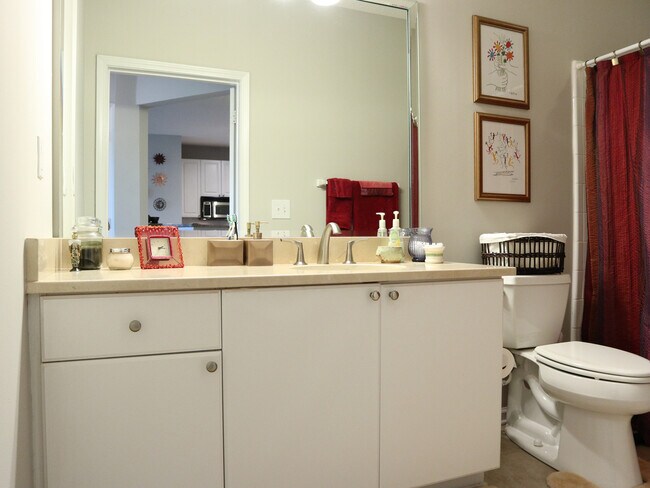 Bathroom - 10 Perimeter Summit Blvd NE