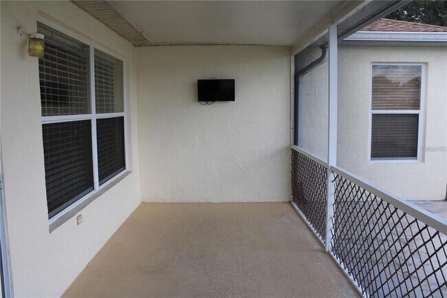 Building Photo - 11479 Walden Loop