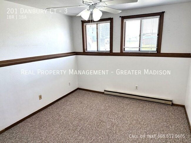 Building Photo - 201 Danbury Ct
