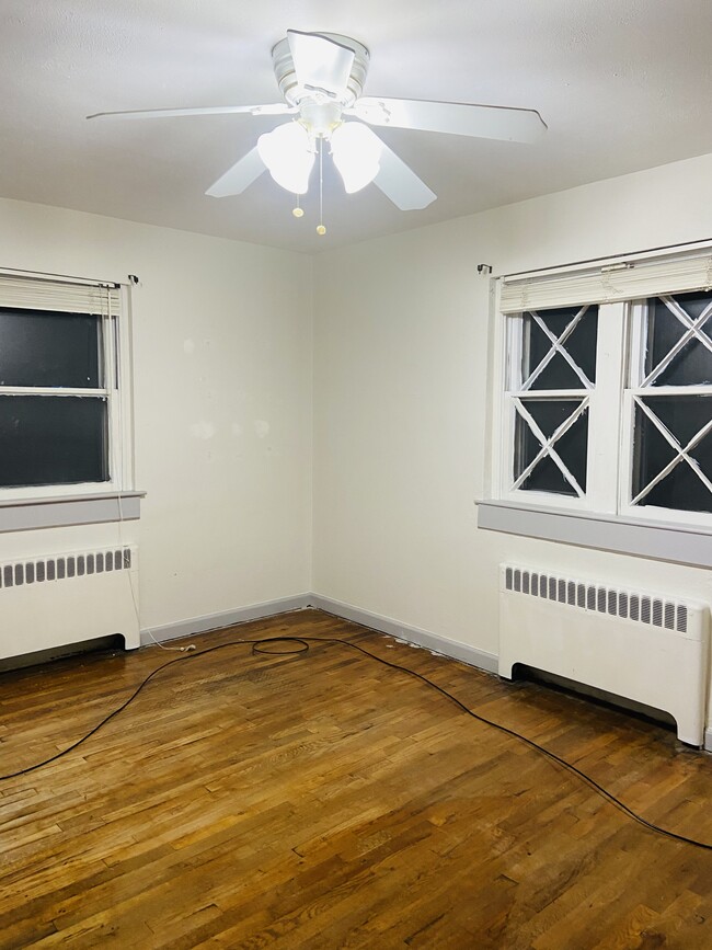 Building Photo - 132 Cherry Parke