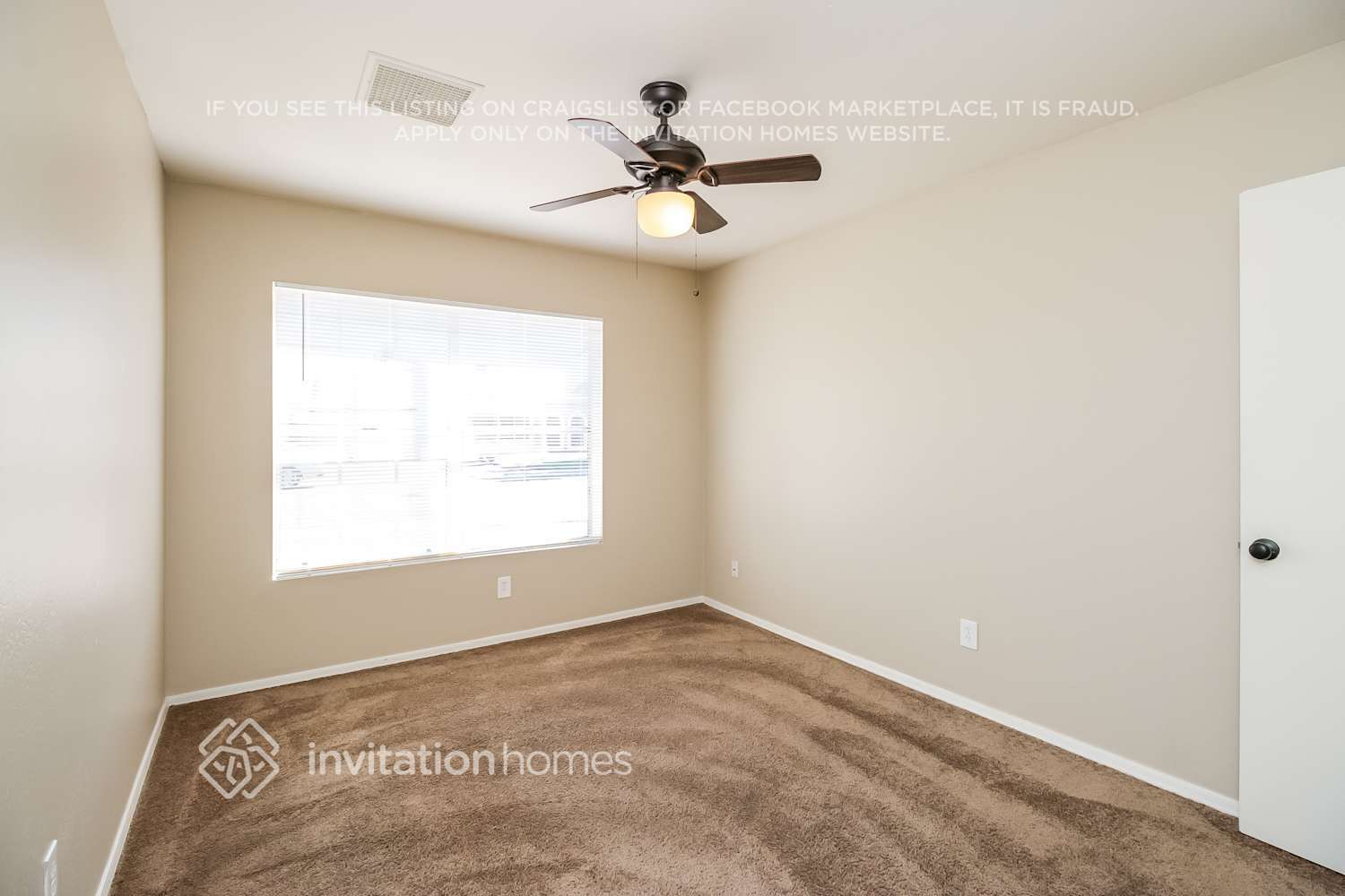 Building Photo - 5430 N 79th Dr