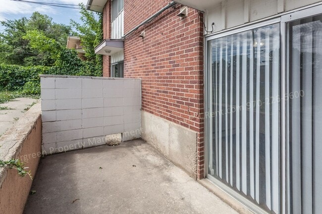 Building Photo - 1606 N Estrella Ave