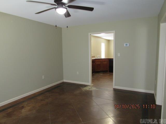 Building Photo - 135 Southerland Rd