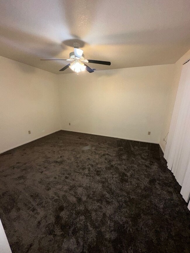 Building Photo - Affordable 4 Bedroom Home Recently Updated