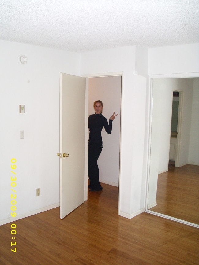 Building Photo - 7740 Redlands St