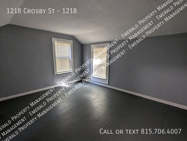 Building Photo - 1218 Crosby St