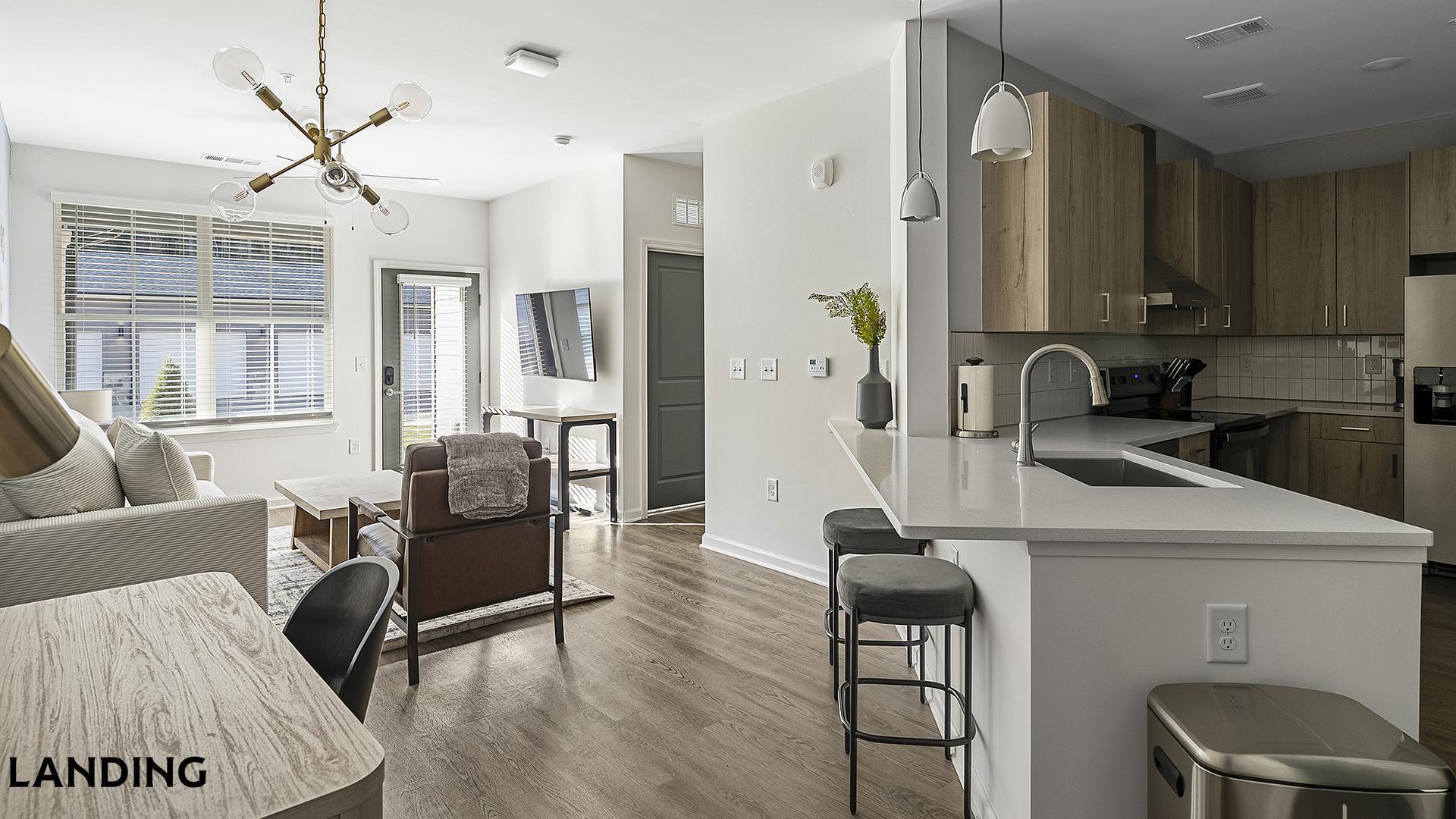 Building Photo - 2800 Milan Ct