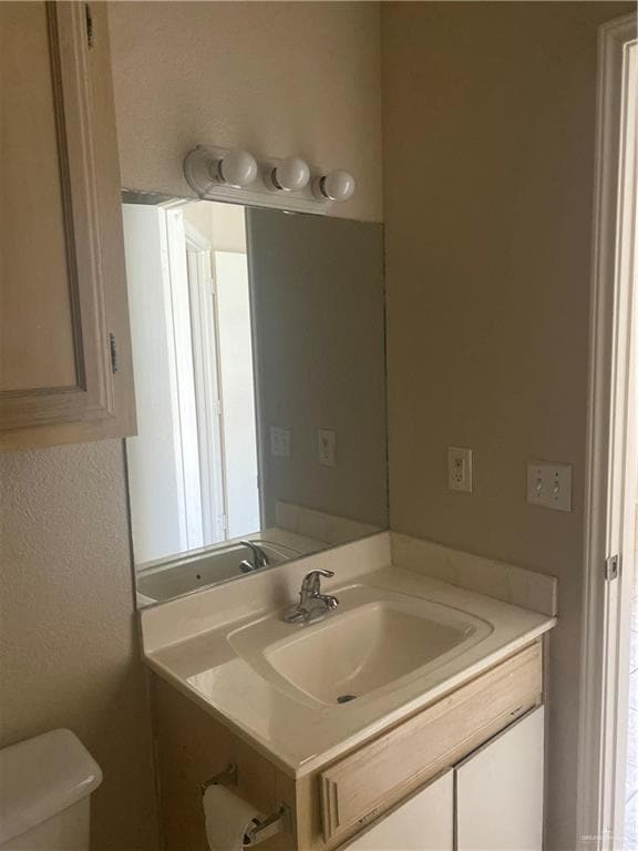 Building Photo - 17 Presidio Dr