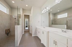 Building Photo - 698 Dayridge Dr