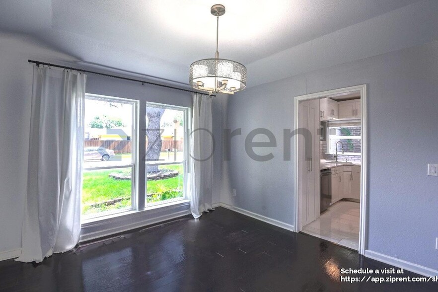 Building Photo - 1409 Creekside Dr