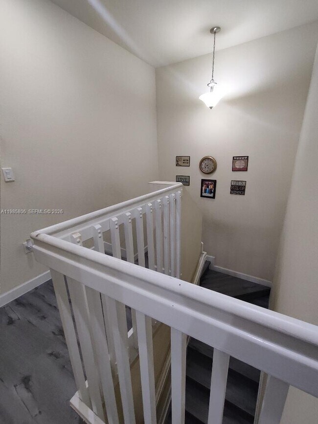 Building Photo - 9500 SW 171st Ct