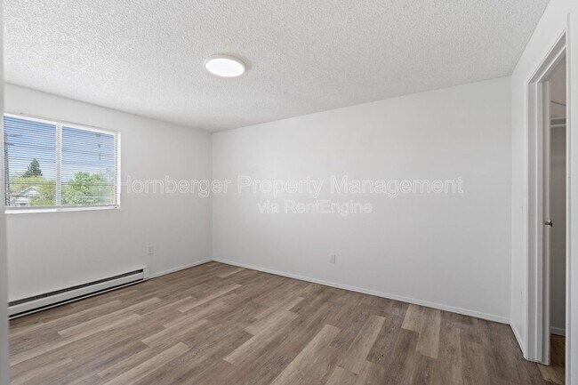 Building Photo - 2807 E Boone Ave