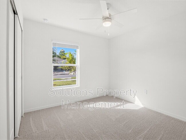 Building Photo - 2192 Vinifera Dr