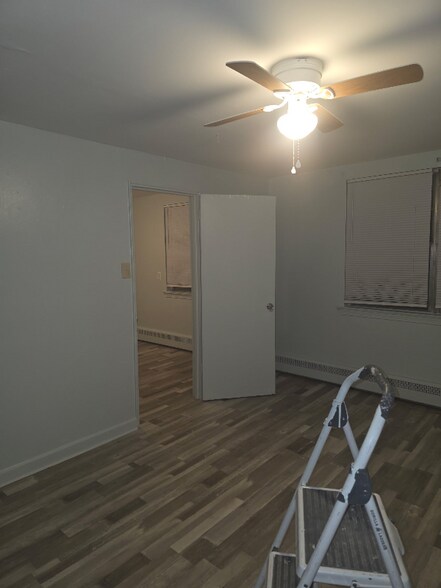 Building Photo - 5909 Cottage St