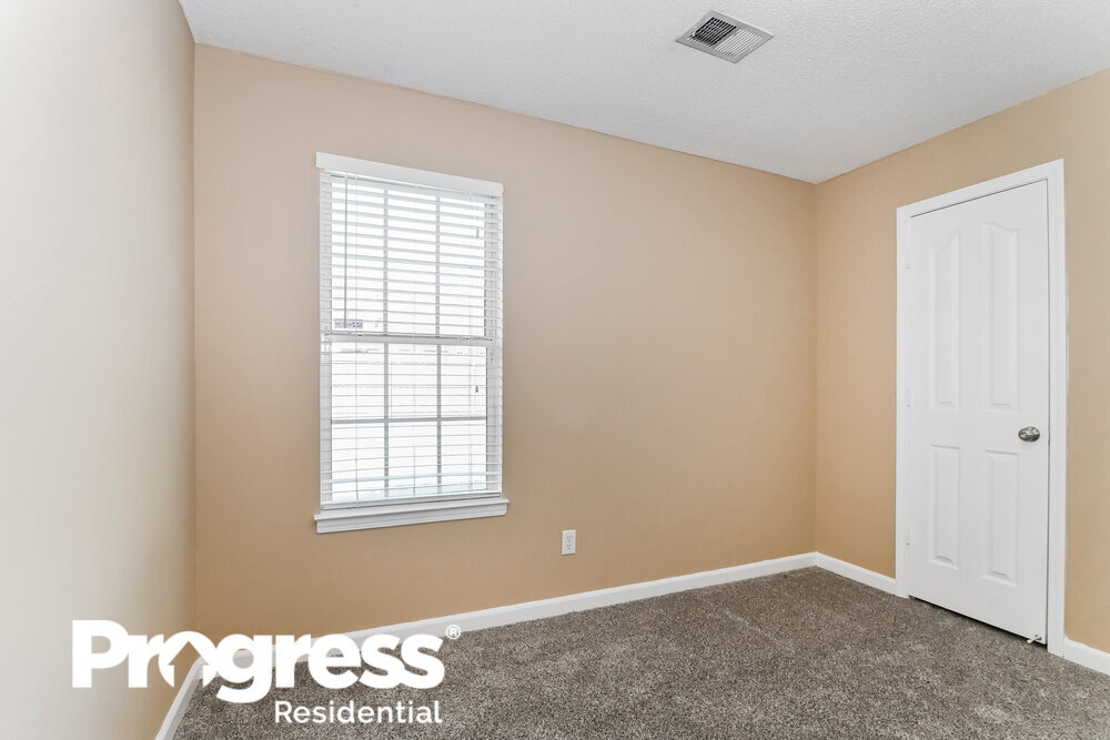 Building Photo - 7261 Durango Dr