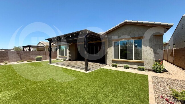 Building Photo - 10741 Tarragon Ave