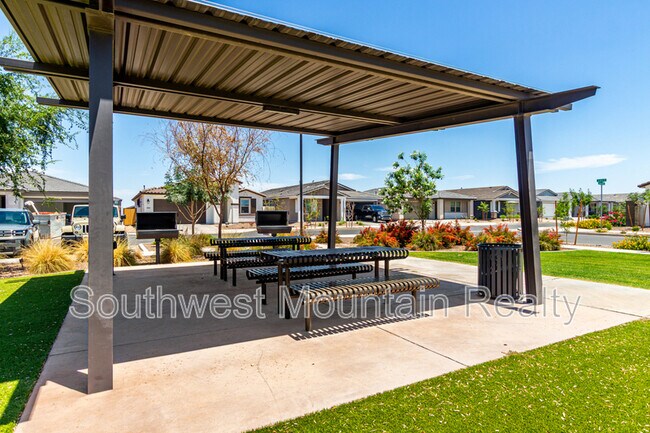 Building Photo - 22862 E Bonanza Way