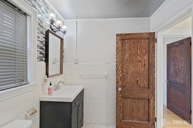 Building Photo - 205 Ashland Rd