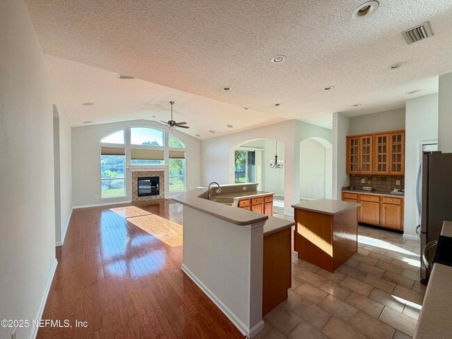 Building Photo - 1228 Loch Tanna Loop