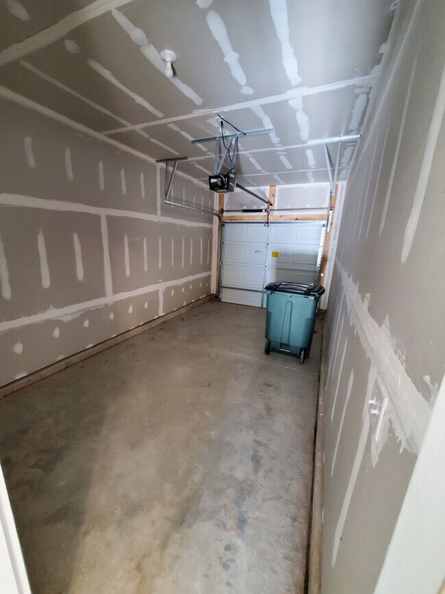 Building Photo - 7421 Sienna Heights Pl